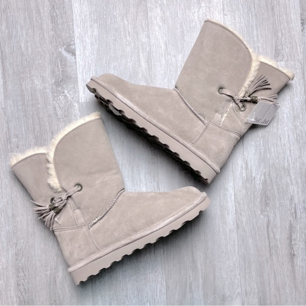 BearPaw Tassel Boots 9